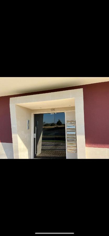 Modern Twin Room With A Balcony Montijo Eksteriør billede