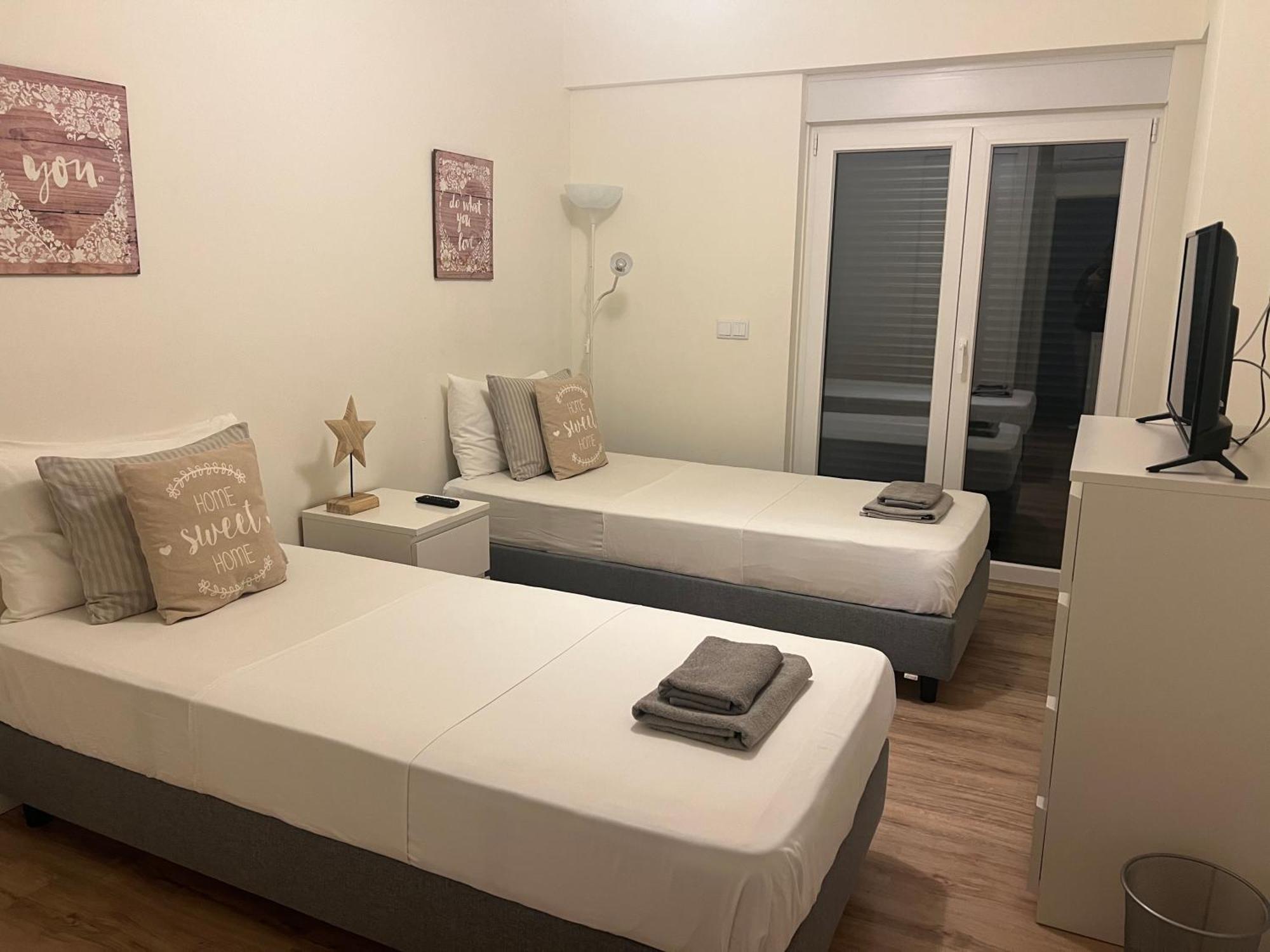 Modern Twin Room With A Balcony Montijo Eksteriør billede